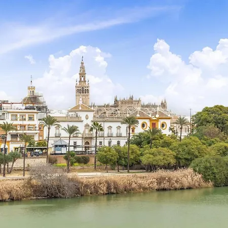 Apartamento Cozy In With Kitchen Sevilla